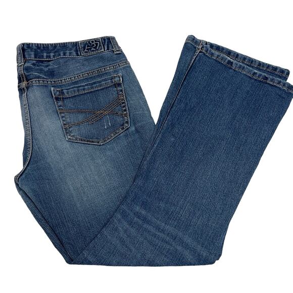 Aeropostle Hailey Skinny Flare Jeans, Zipper/button pockets, Size 9/10 Short - Picture 1 of 7